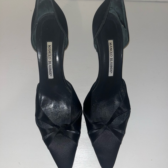 Manolo Blahnik black satin dress shoes. - Picture 1 of 9